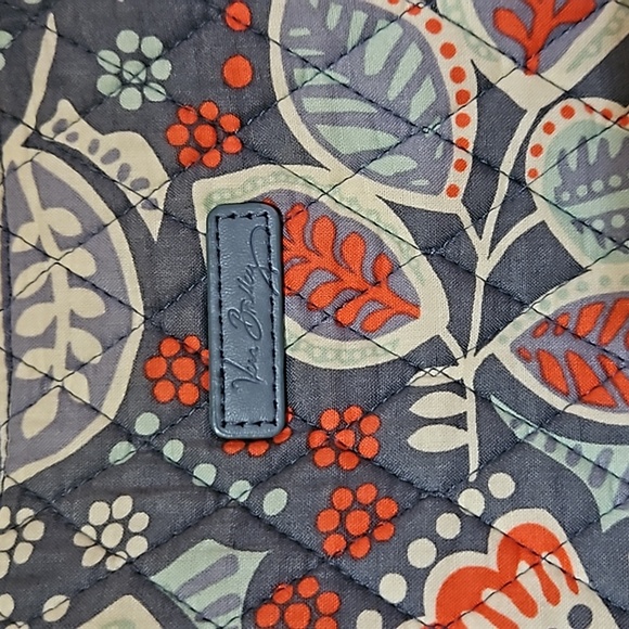 Vera Bradley Tote - Picture 2 of 7